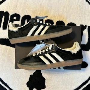 Meet your Posher, Avery